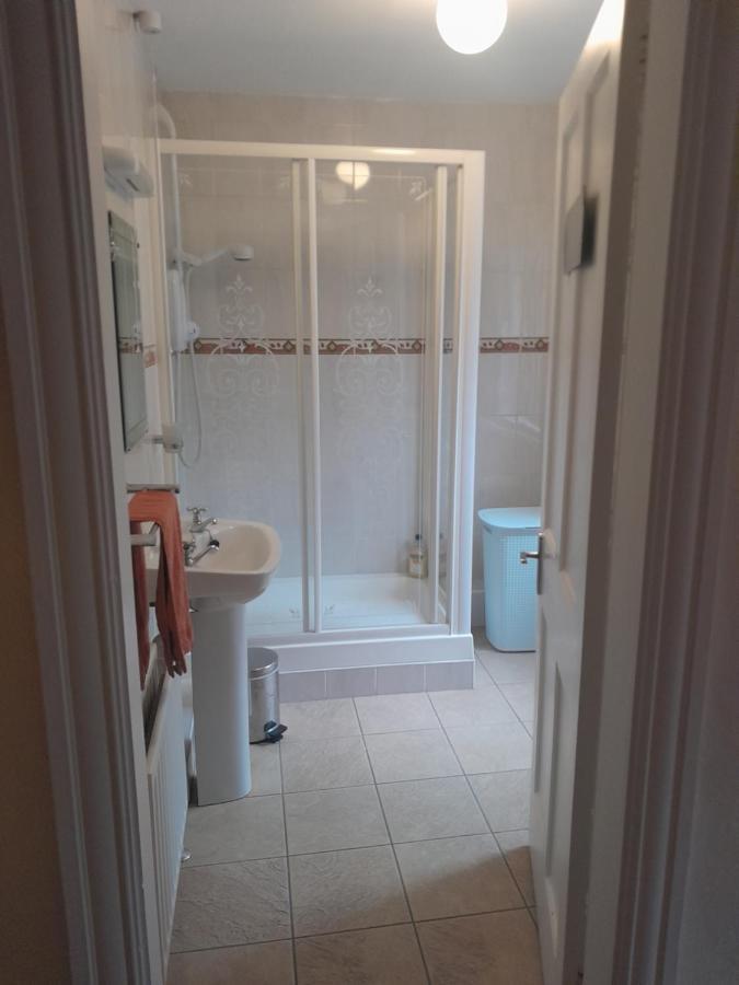 Mels Accomodation Леттеркенни Экстерьер фото